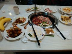 -北京汉丽轩海鲜烤肉自助火锅一体(中百店)