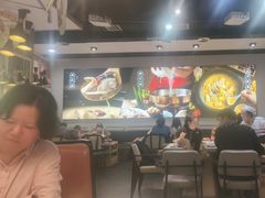 -洪氏嗨捞·猪肚鸡火锅(阳光天地店)