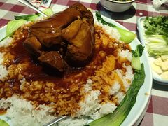 肘子饭-小锅饭豆腐馆(嘉陵江街店)