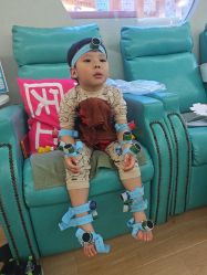 -雏芽婴幼儿游泳·小美医生小儿推拿(西村店)