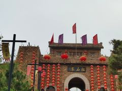 -红石寨旅游度假区