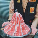 被帅哥包围的感觉｜吃火锅，你认怂吗[胜利]