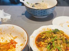 -陈熹公民族美食文化餐厅(中华广场店)