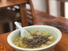 -上海特色小笼店(铁岭路90弄小区店)