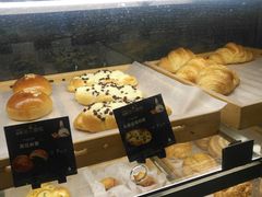 -花园饼屋·吐司蛋糕面包(星海店)
