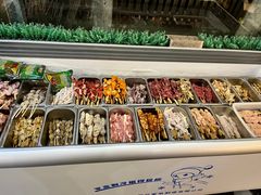 自助取餐区-万记麻辣烫国展总店