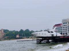 -北戴河碧螺塔海上酒吧公园