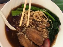 -彗星餐厅(香港迪士尼乐园)