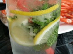 -东方红海鲜百汇(国际大厦店)