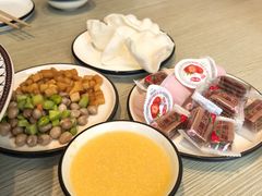 -小船渔村·大连菜·大连焖鱼(黄河路店)