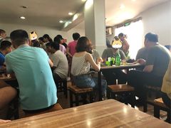 大堂-宝瑞门钉肉饼店