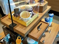 -星巴克(汇亚大厦店)