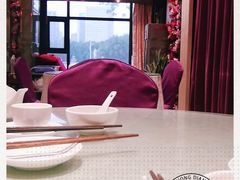 大堂-郑州烤鸭总店