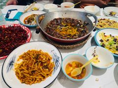 -川人百味·水煮活鱼(赛罕万达店)