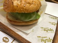 -艾薯夫妇Aysh(红山店)