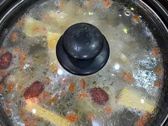 -濠轩阁特色生蚝火锅(水湾路店)