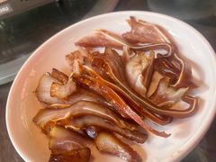 -老鼎万春卤菜(五代传承创始老店)