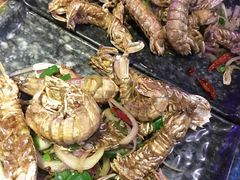 -沪小胖小龙虾(淮海中路旗舰店)