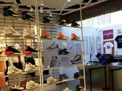 -NIKE KICKS LOUNGE体验店(北京新中关店)