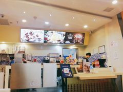 -DQ·蛋糕·冰淇淋(浦江欢乐颂店)