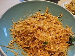 -八府香鸭·啫啫煲(华山路店)