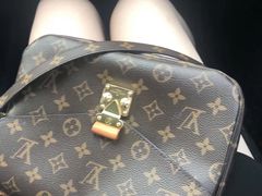 -LV路易威登(杭州万象城店)