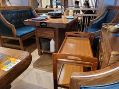 大堂-明洞阿姨·韩式酱蟹烤肉·创意料理(三元桥店)