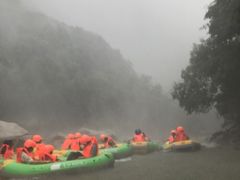 -雅鲁激流探险漂流