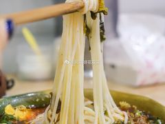 -全家福米线
