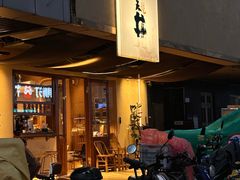 -天井·丑面包搭咖啡