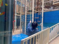 -PIPIKINGDOM皮皮王国欢乐号(欢乐海岸购物中心店)