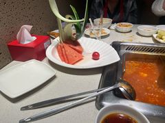 -海底捞火锅鲜切牛肉主题店(长寿路店)