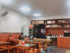 -杨大叔爱面子·四川小吃(岗头店)