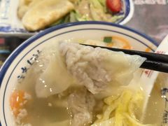 -长人馄饨铺(解放街店)