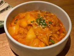 韩国泡菜炒五花肉-初居食屋日式料理(万象城购物中心店)