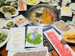 -麻辣英雄重庆火锅(陈江天益城店)