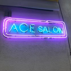-愉己冥想·护发专门店