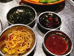-釜山火炉·海鲜烤肉(紫藤路店)