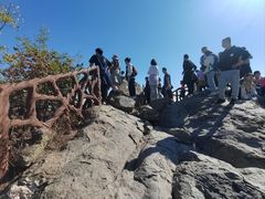 -鬼笑石后山停车场
