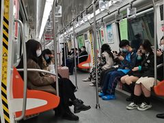 -盈丰路(地铁站)