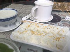 -周大娘牛乳(旧寨古村总店)