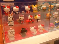 -泡泡玛特POPMART(天环购物中心店)