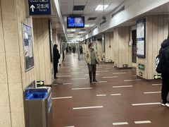 -八宝山(地铁站)