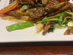 茶树菇炒鹿柳-鹿鸣春饭店(总店)