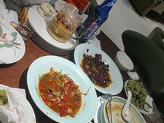 -荷花亭·湖北融合菜(十堰武商MALL店)