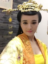 -盘子女人坊古装写真摄影(厦门总店)