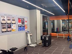 -乐刻运动健身(同曦假日百货店)