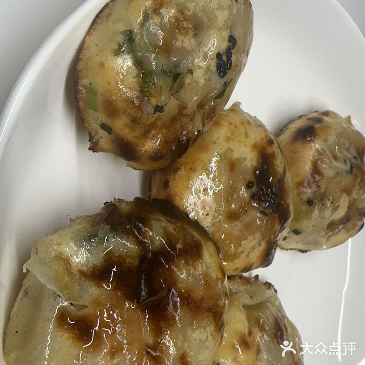 衢周叔烤饼店：满口肉香，香气四溢的拌面与绝妙小烤饼