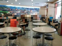 用餐区-都城壹族快餐(第66分店)