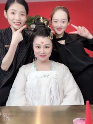 点击看大图 -盘子女人坊古装写真摄影(深圳店)